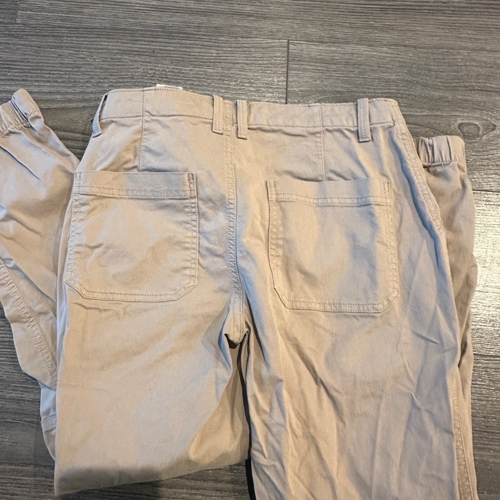 Women's Tan utility pants - Picture 2 of 5